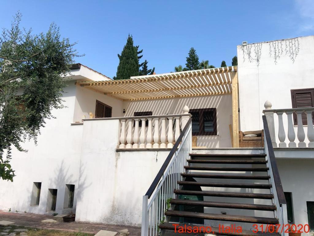 Relais Villa Lama Boutique Hotel Taranto Exterior photo