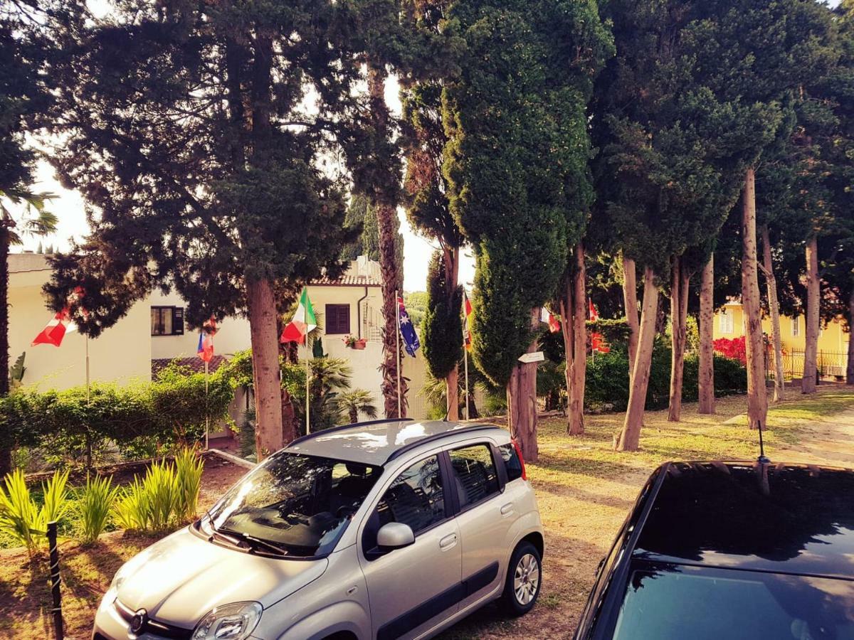 Relais Villa Lama Boutique Hotel Taranto Exterior photo